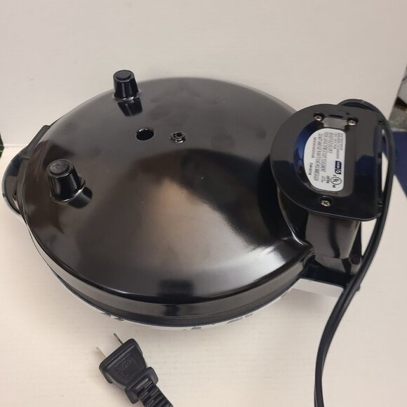 Dash Express Dog Bone Treat Maker - Picture 7 of 8